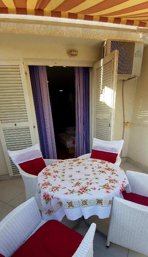 Suncani Apartman 1-Vila Amfora Budva Exteriör bild